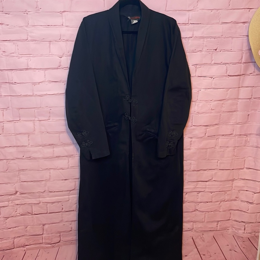 Subterranea trench coat